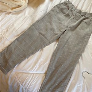 Gray/white plaid pants